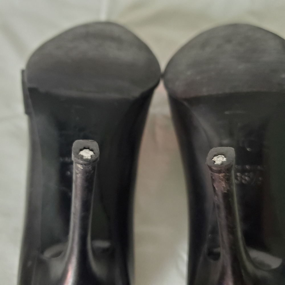 Dior PUMPS logo with O-ring - Picture 6 of 10